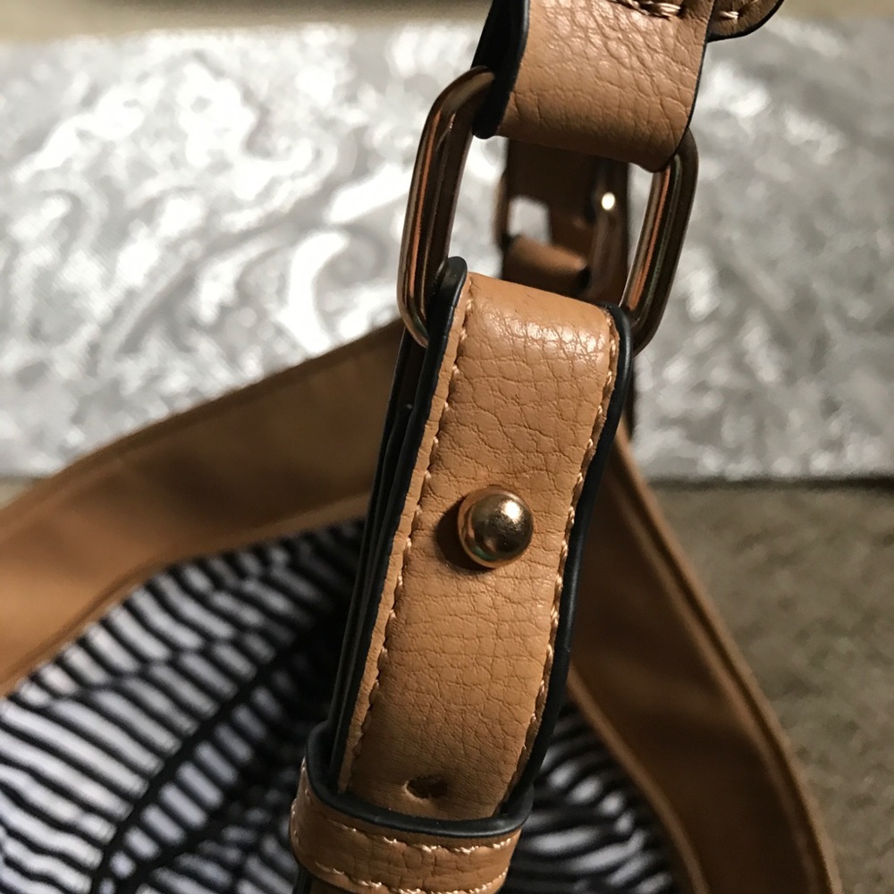 Purse - Picture 7 of 7
